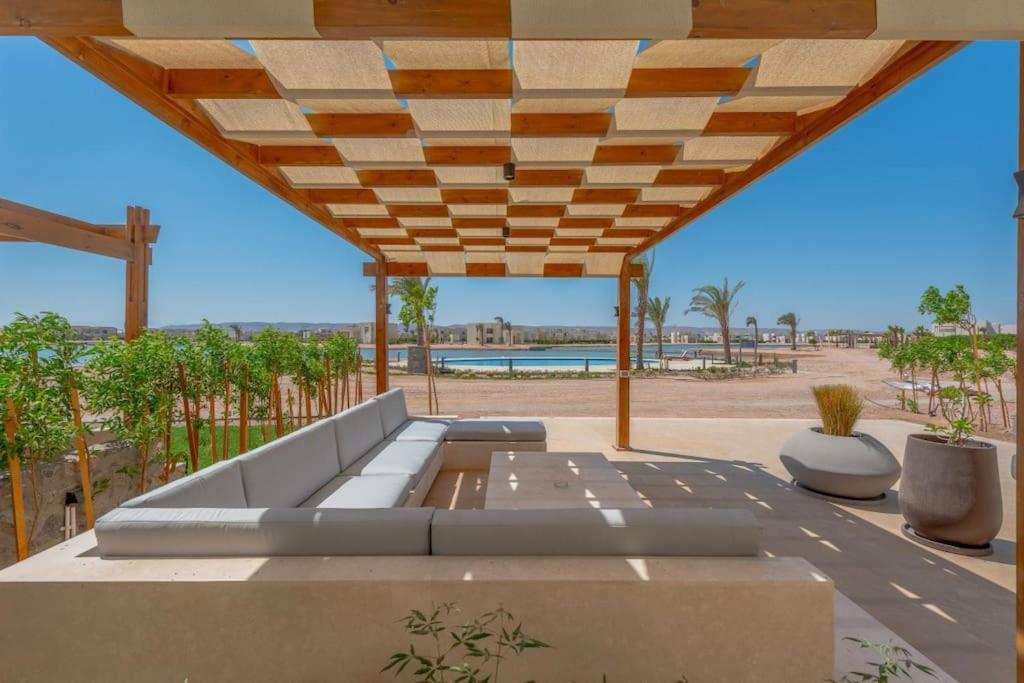 Tranquil 2br In Shedwan I El Gouna I Pool And Lagoon View Apartment